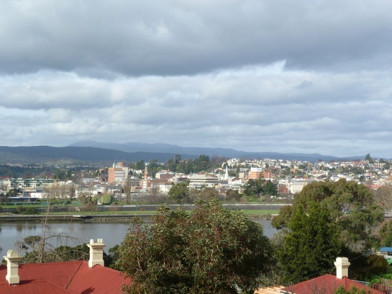 3/16 Trevallyn Road, Trevallyn TAS 7250