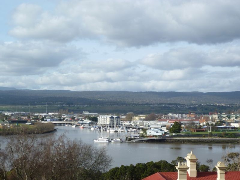 3/16 Trevallyn Road, Trevallyn TAS 7250