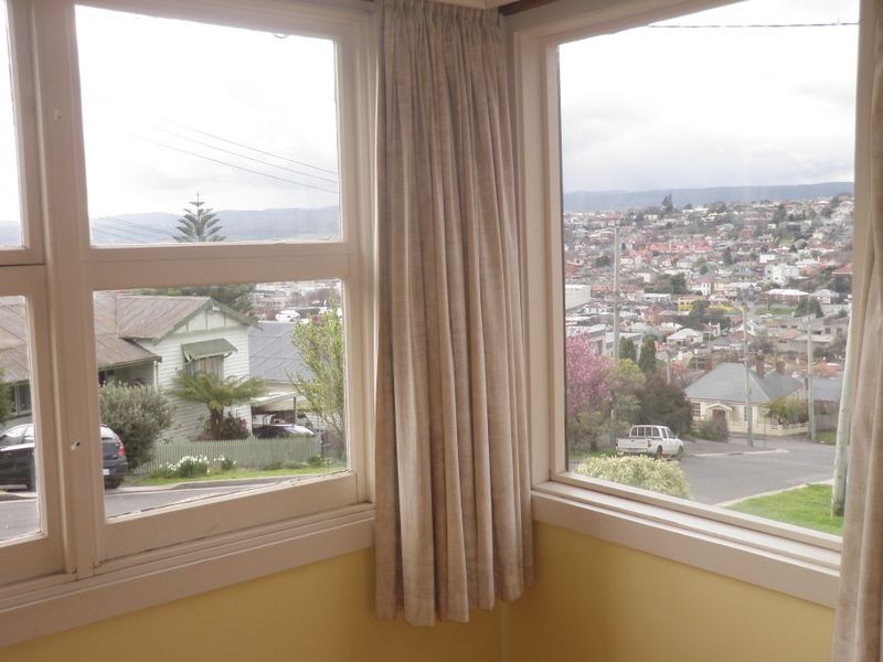 30 Hillside Crescent, West Launceston TAS 7250