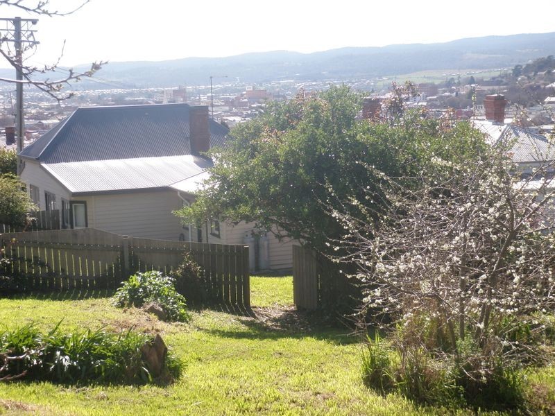 30 Hillside Crescent, West Launceston TAS 7250