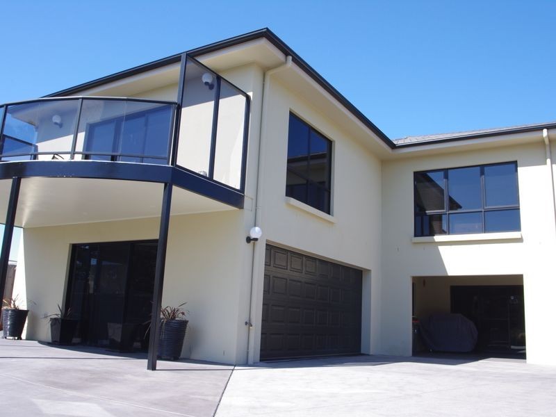 32 Holyman Drive, Prospect Vale TAS 7250