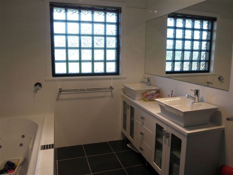 16 Henry Grove, Legana TAS 7277