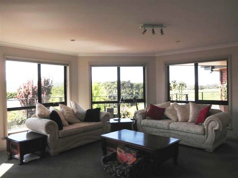 16 Henry Grove, Legana TAS 7277