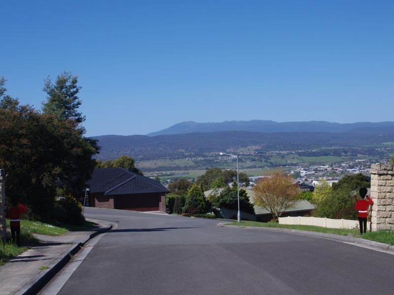 11 Grenadier Court, Trevallyn TAS 7250