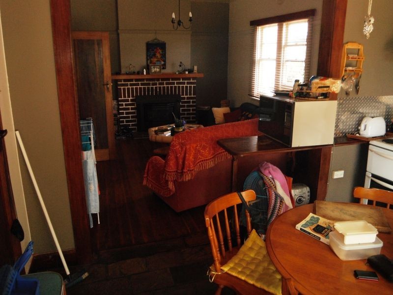 6 Button Street, Mowbray TAS 7248
