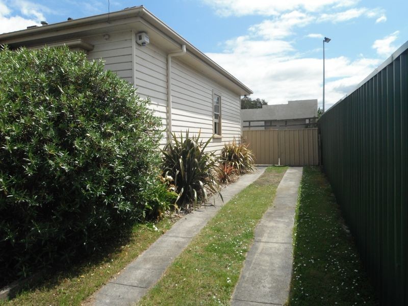 6 Button Street, Mowbray TAS 7248