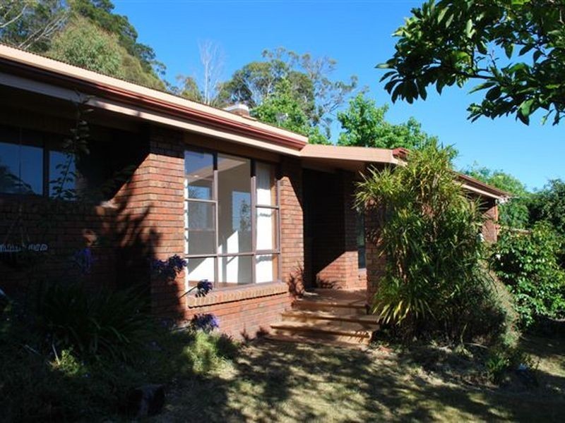 8 Alexander Avenue, West Launceston TAS 7250