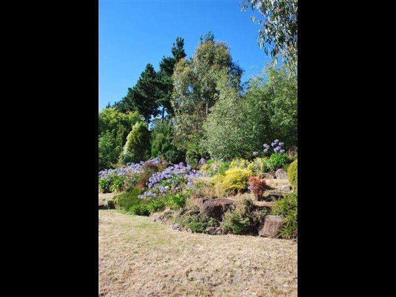 8 Alexander Avenue, West Launceston TAS 7250