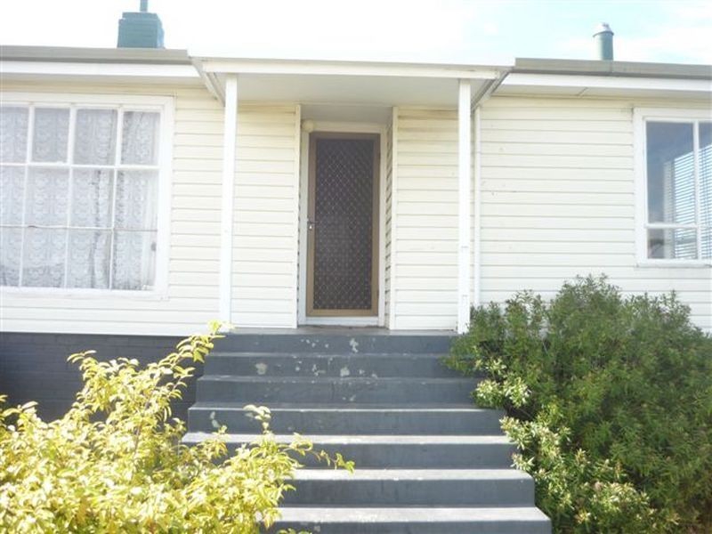2/134 Georgetown Road, Newnham TAS 7248