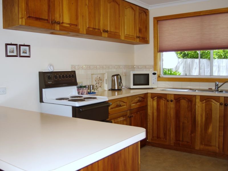 2/81 Mount Leslie Road, Prospect TAS 7250