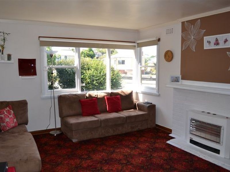 19 Warwick Place, Kings Meadows TAS 7249
