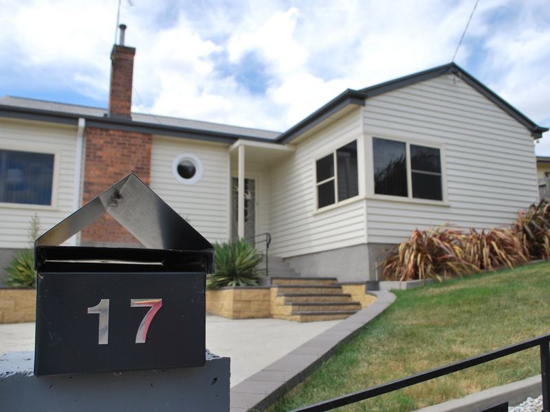 17 Arundel Street, Newstead TAS 7250