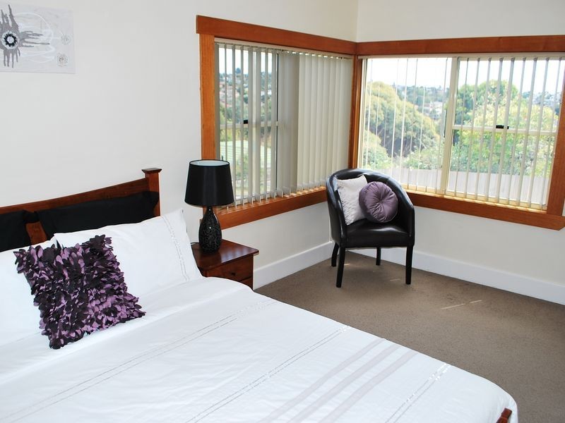 17 Arundel Street, Newstead TAS 7250