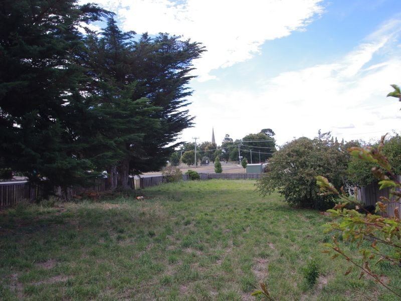 9 Church Street, Campbell Town TAS 7210