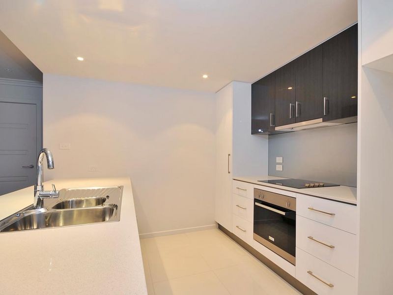 6/161 Alanvale Road, Newnham TAS 7248