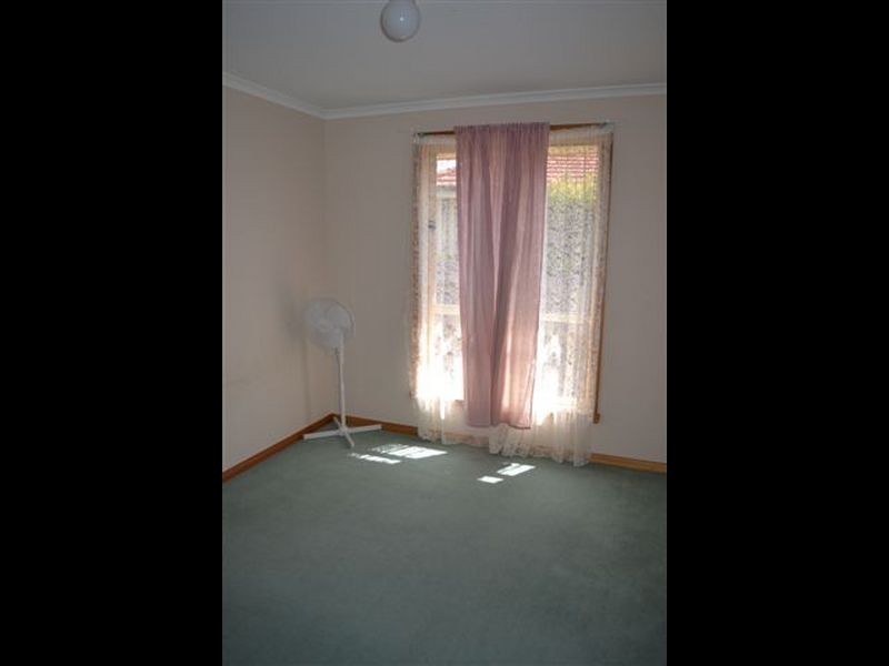 11 Piper Avenue, Youngtown TAS 7249