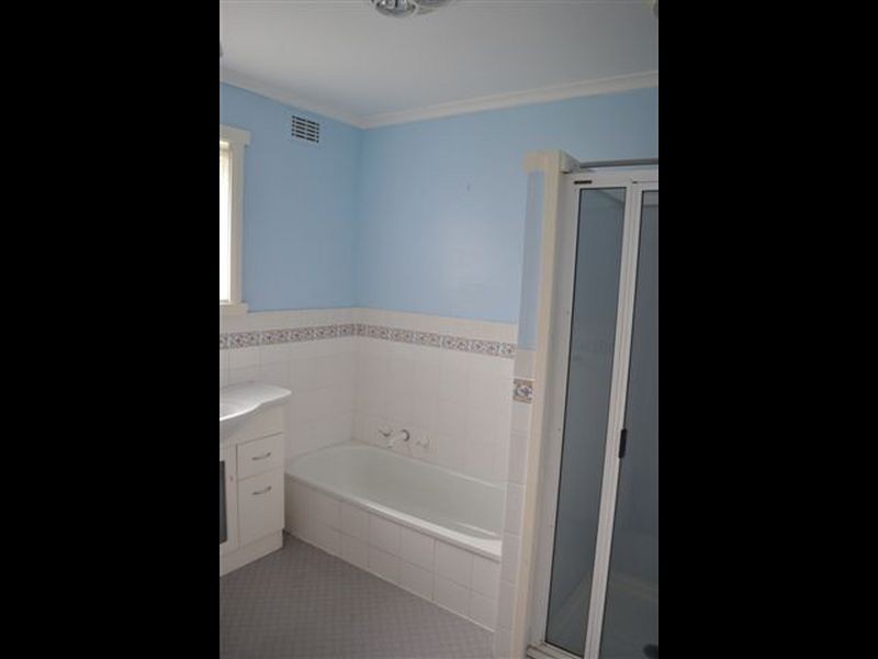 4 Trent Street, Youngtown TAS 7249