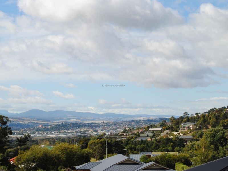 12 Phoebe Court, Riverside TAS 7250