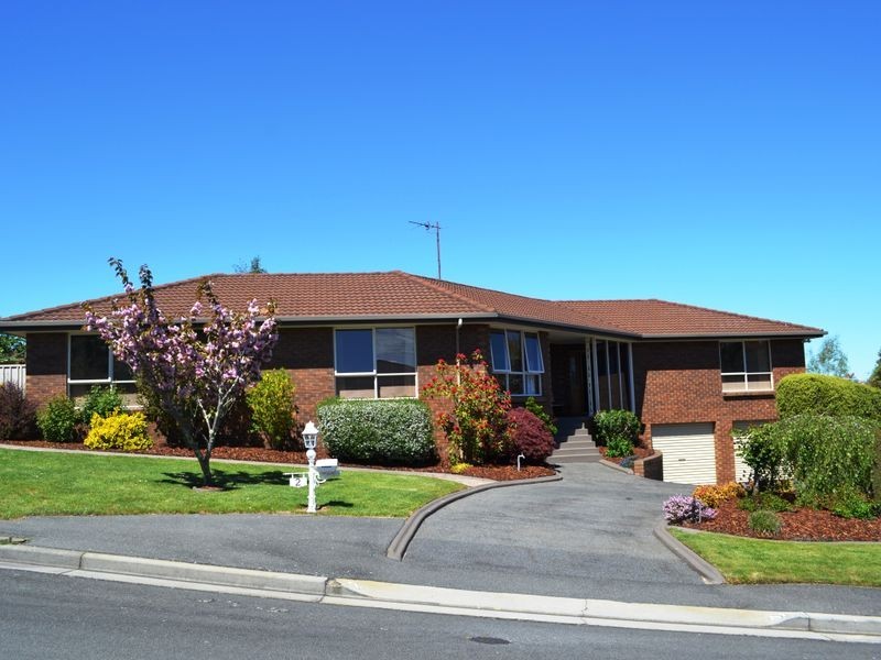 2 West Park Drive, West Launceston TAS 7250