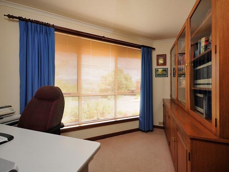 2 West Park Drive, West Launceston TAS 7250