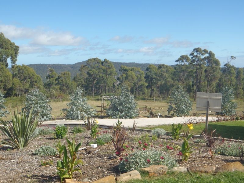 10 Aitkins Road, George Town TAS 7253