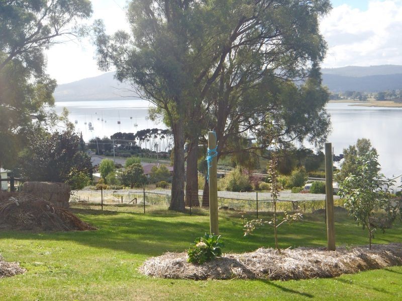 133 Gravelly Beach Road, Blackwall TAS 7275