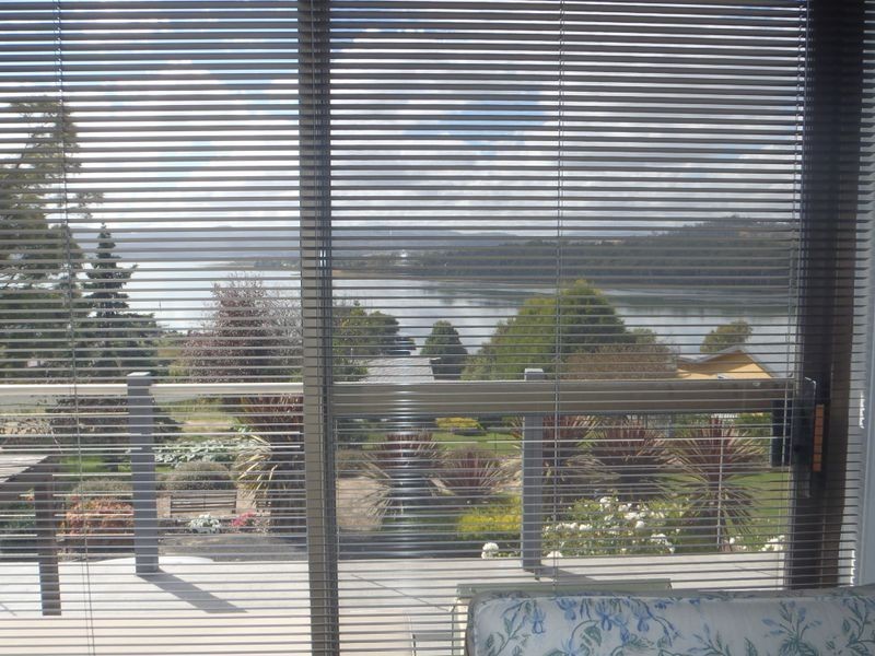 133 Gravelly Beach Road, Blackwall TAS 7275