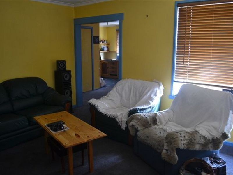 6 Hazelwood Parade, Ravenswood TAS 7250