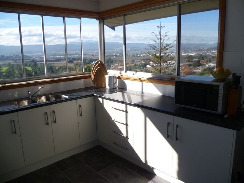 6 Rannoch Avenue, Riverside TAS 7250