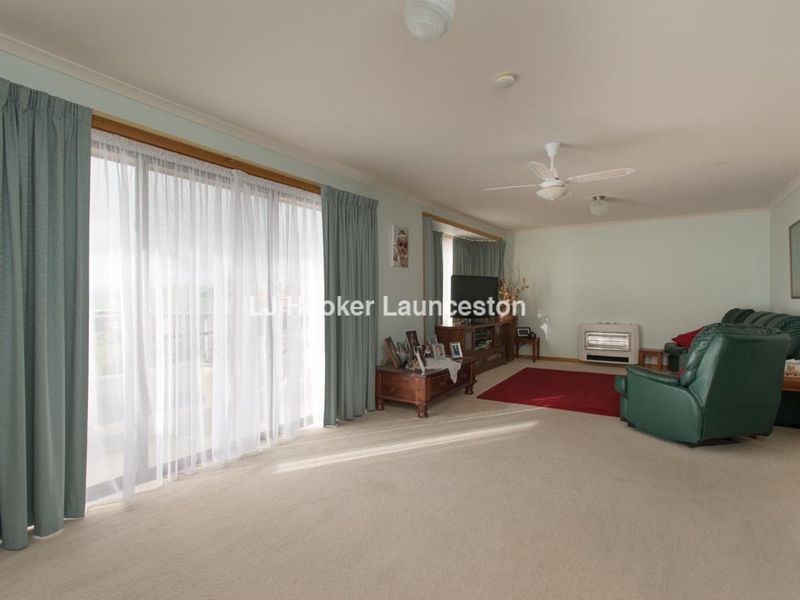 5 Clearview Avenue, Trevallyn TAS 7250