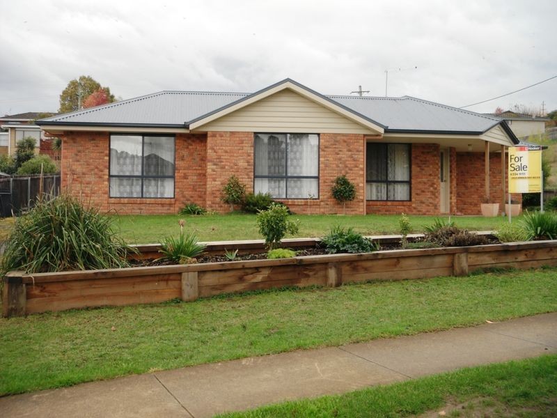 61 Parklands Parade, Newnham TAS 7248