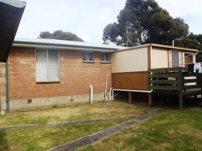 12 Warring Street, Ravenswood TAS 7250