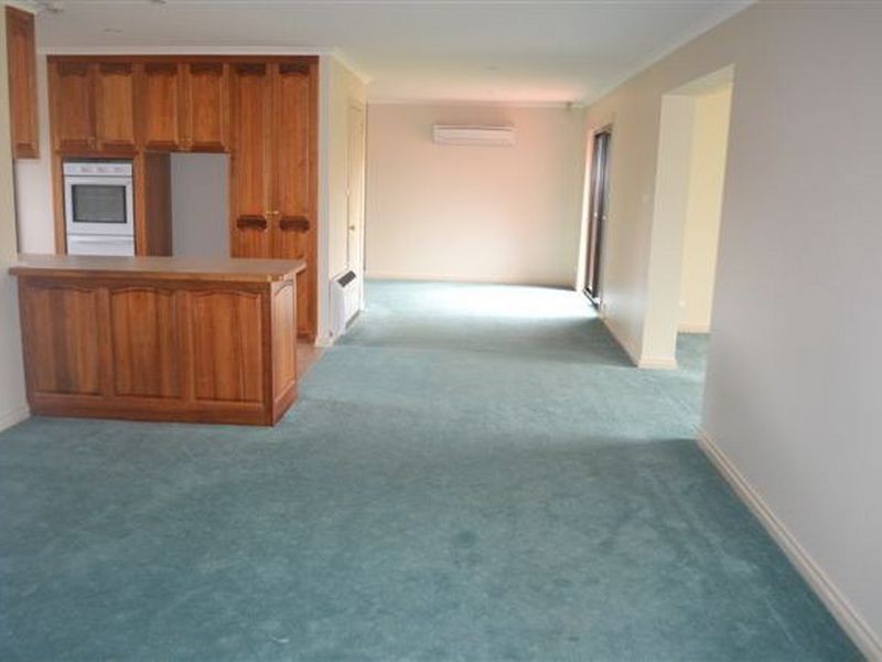 26 Ronald Place, Norwood TAS 7250