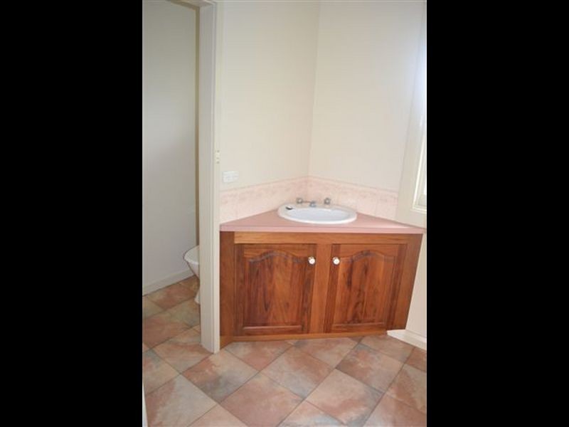 26 Ronald Place, Norwood TAS 7250