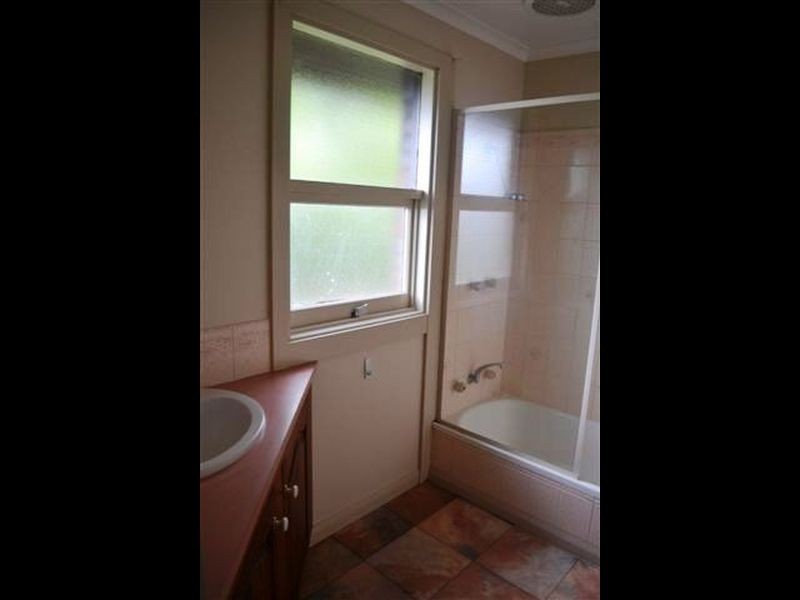 26 Ronald Place, Norwood TAS 7250