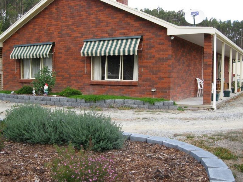 232 Greaves Road, Flowery Gully TAS 7270