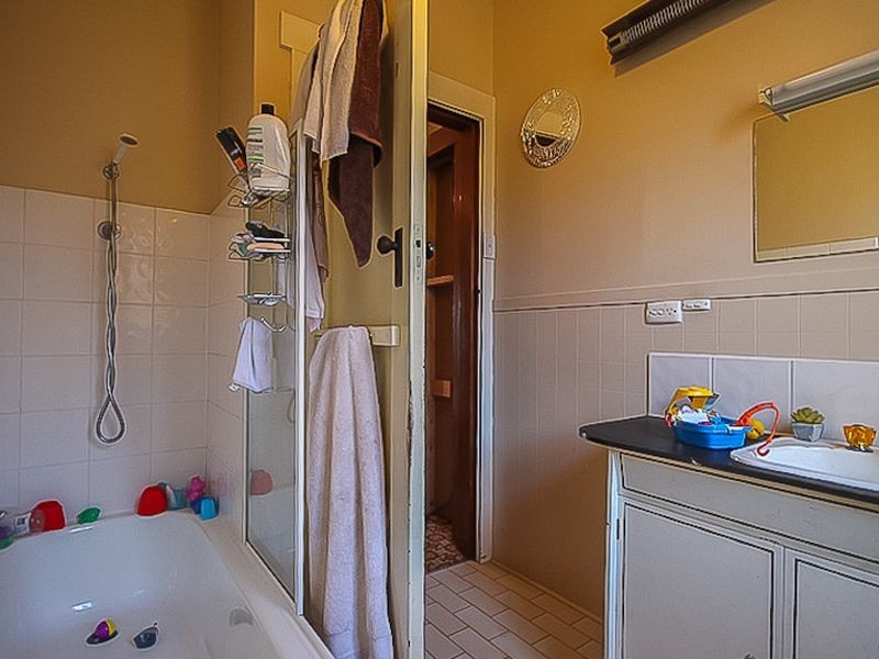 11 Kay Street, Kings Meadows TAS 7249