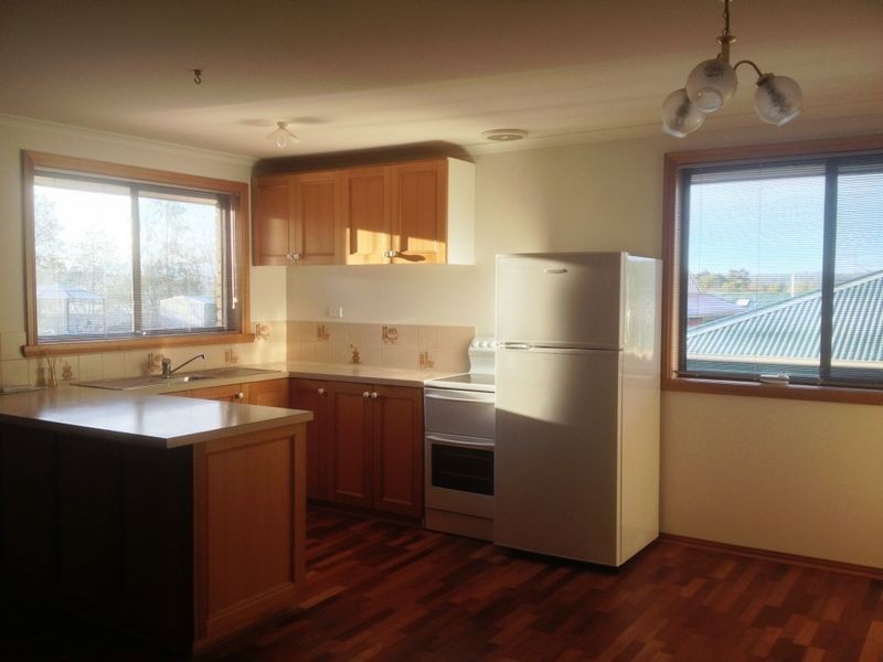 1/14 Glover Avenue, Blackstone Heights TAS 7250
