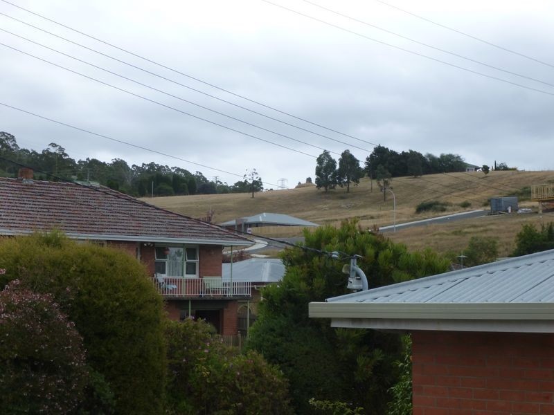 6 Guilford Road, Riverside TAS 7250