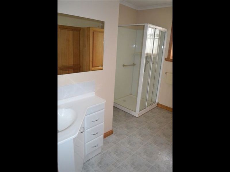 2/13 Rankine Street, Riverside TAS 7250