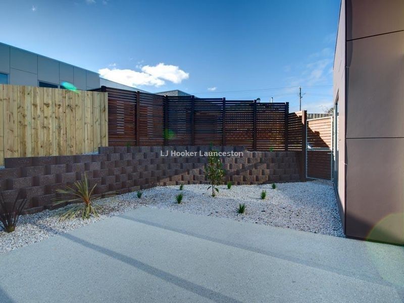 4/161 Alanvale Road, Newnham TAS 7248