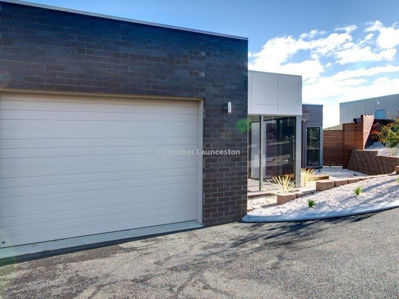 4/161 Alanvale Road, Newnham TAS 7248