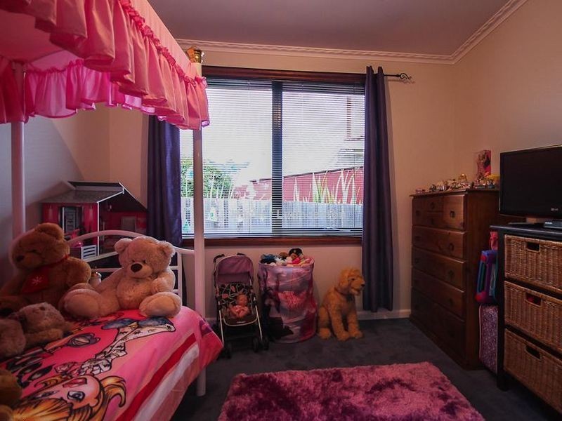 18 Napoleon Street, Youngtown TAS 7249