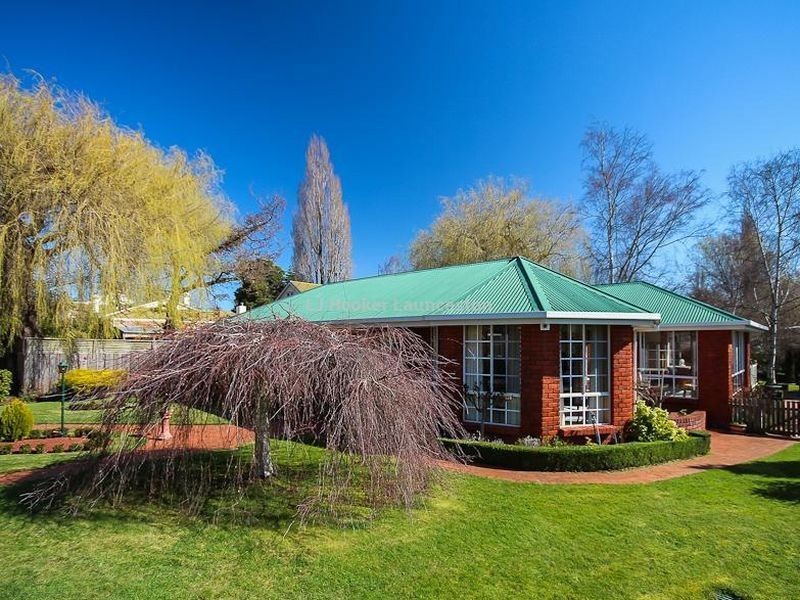15 Lyall Street, Westbury TAS 7303