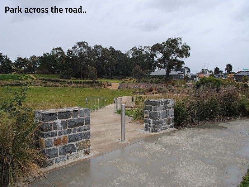 2/1 Gladstone Place, Prospect TAS 7250