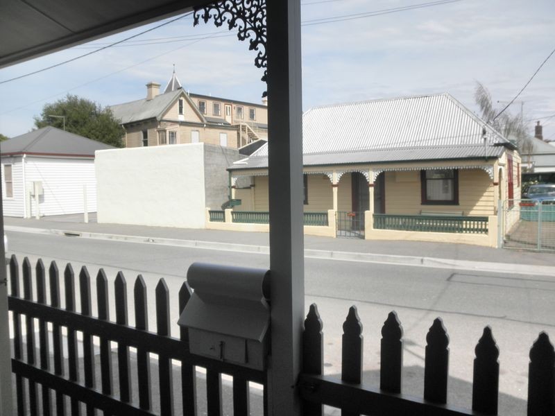 10 Balaclava Street, Invermay TAS 7248