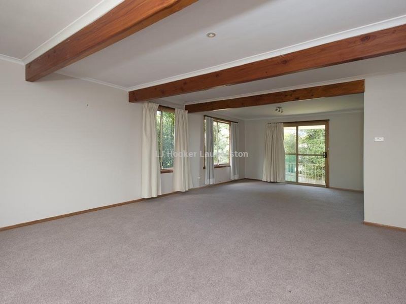 6 Beaumaris Court, Trevallyn TAS 7250