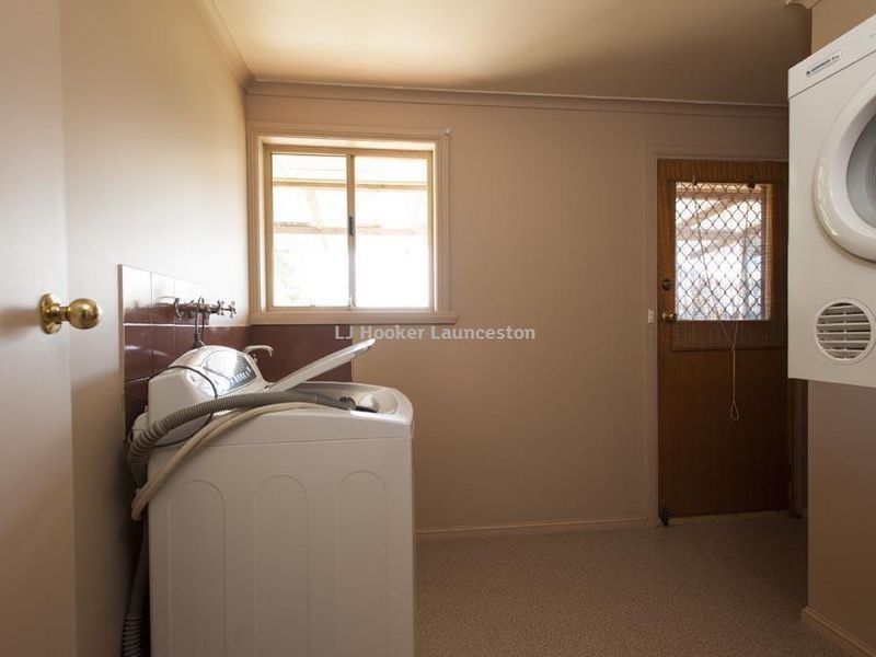 6 Beaumaris Court, Trevallyn TAS 7250