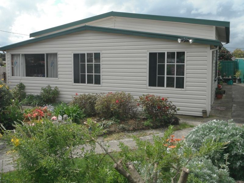 6 John Street, Beaconsfield TAS 7270