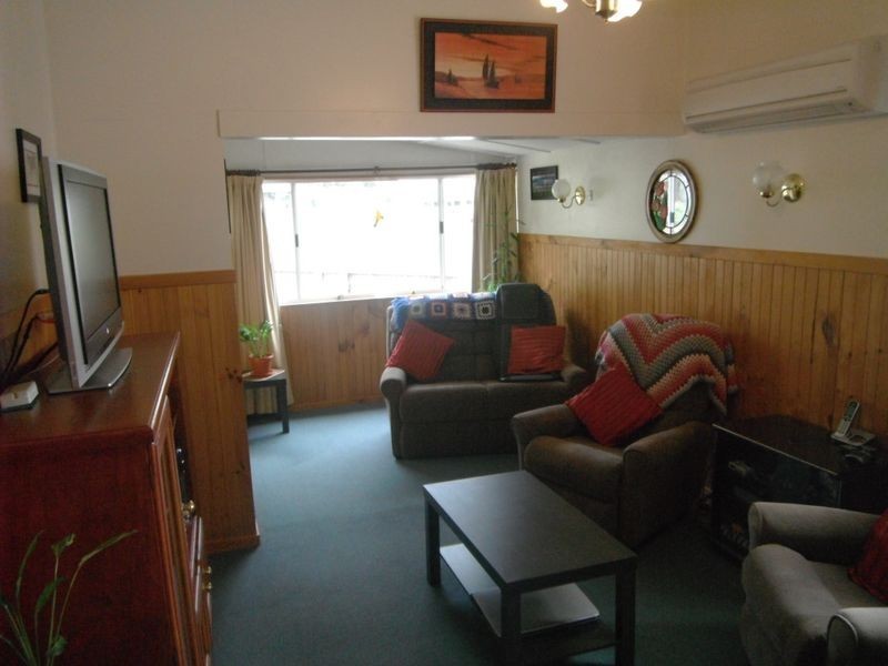 6 John Street, Beaconsfield TAS 7270